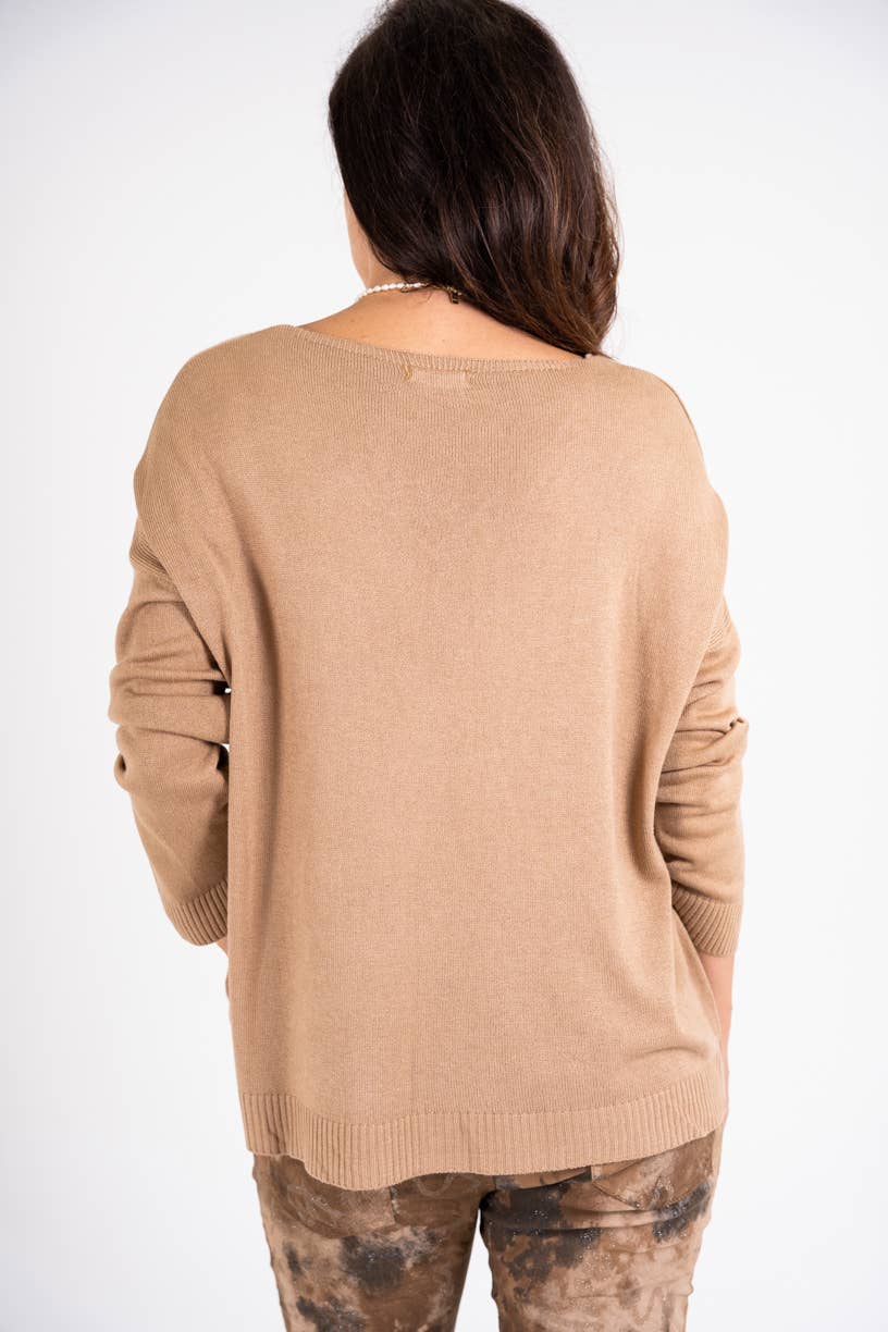 Italian Heart Detail V-Neck Sweater